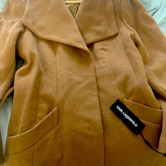 Brand new Karl Largerfeld winter coat - Picture 8 of 8